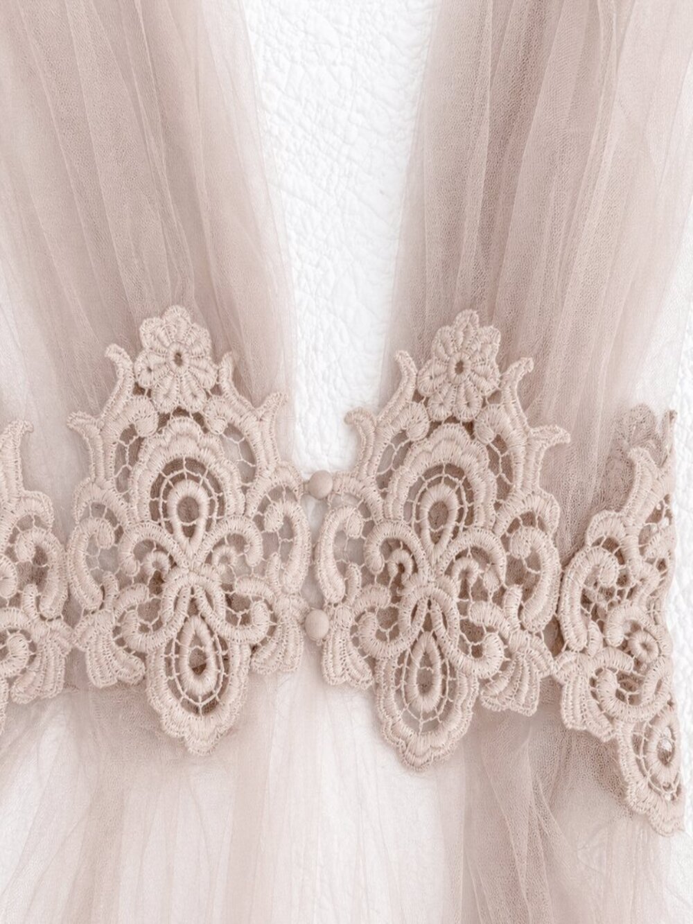NWT Rare Amoralle Recherche Bridal Tulle Gown in Powder Taupe Size M - Picture 7 of 15